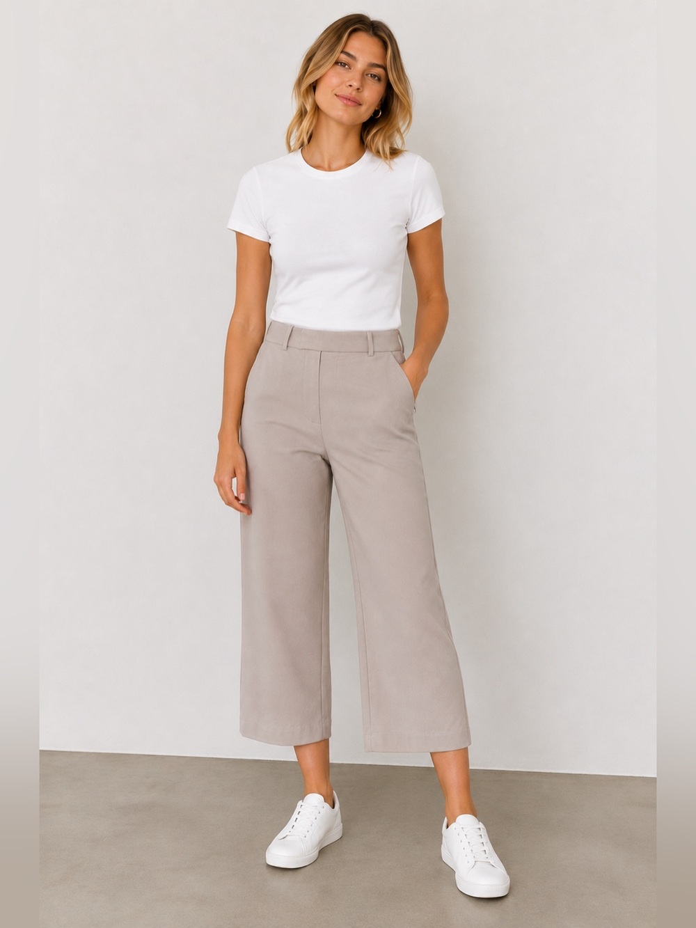 JL Atelier Light Beige Cropped Pants Size Med Nylon-Soandex Blend
